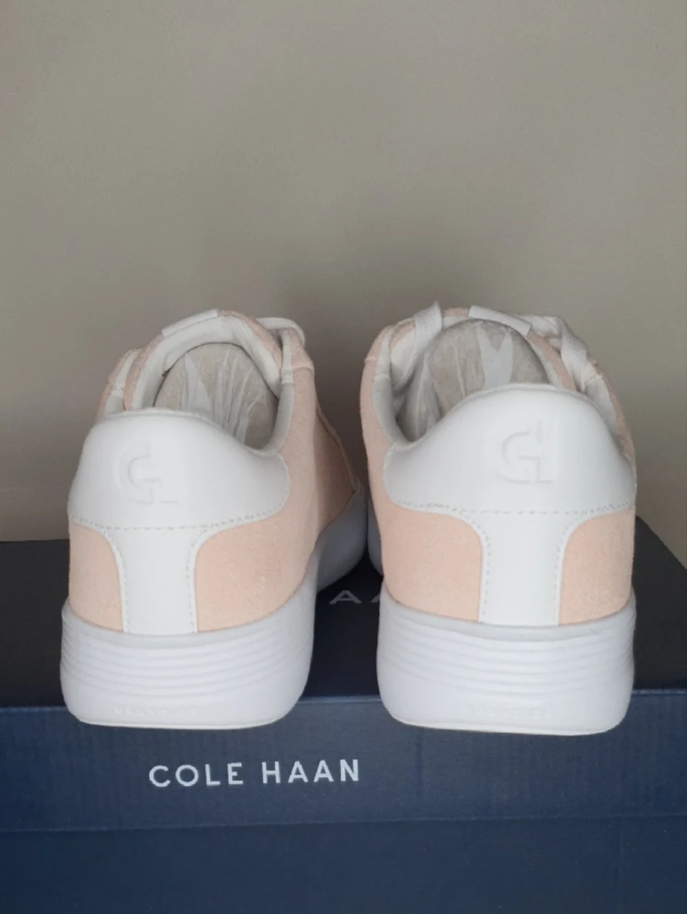 COLE HAAN Suede Grand Crosscourt Traveler Sneakers - NWT + Free Gift - Picture 4 of 7